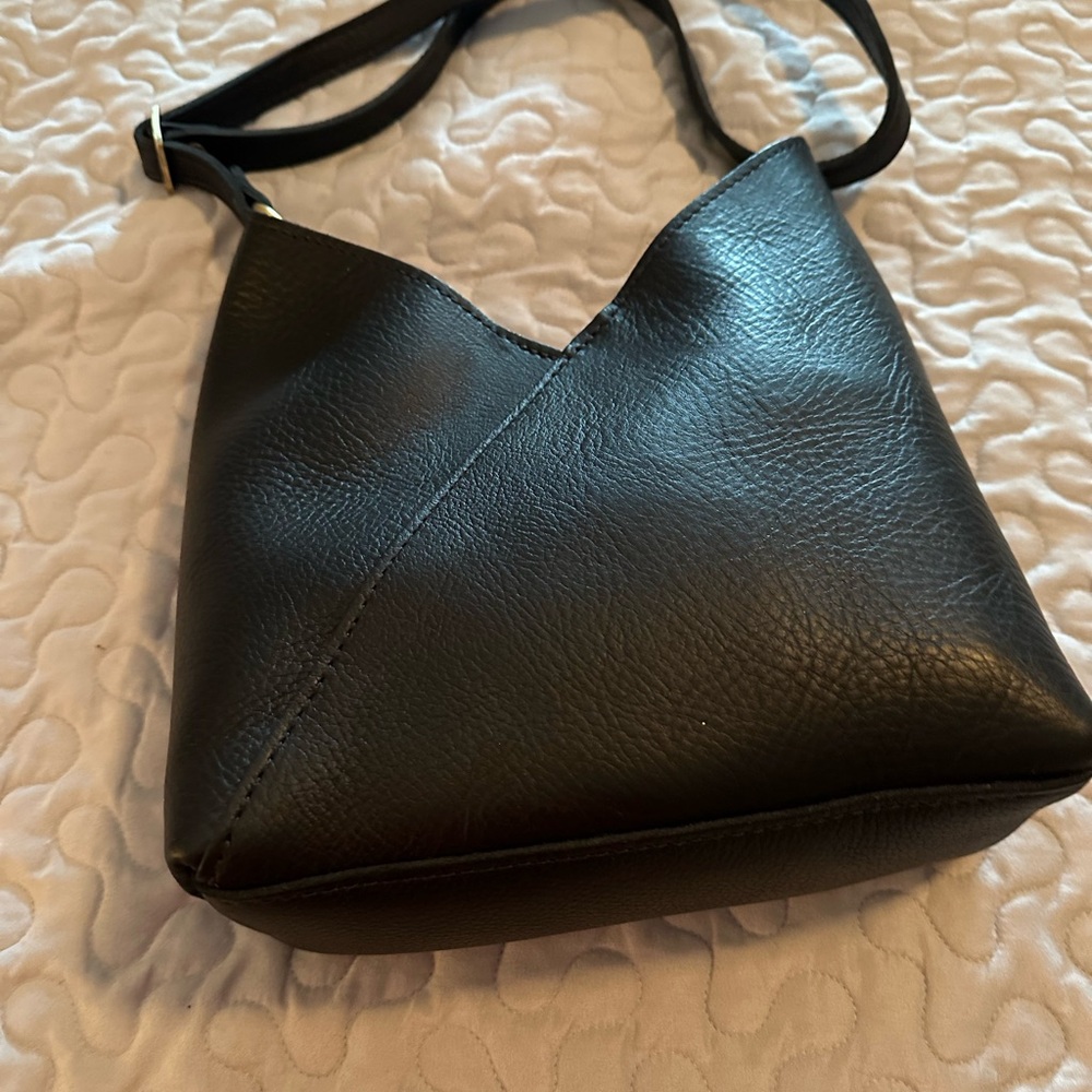 Portland Leather Black Pebbled Small Naomi